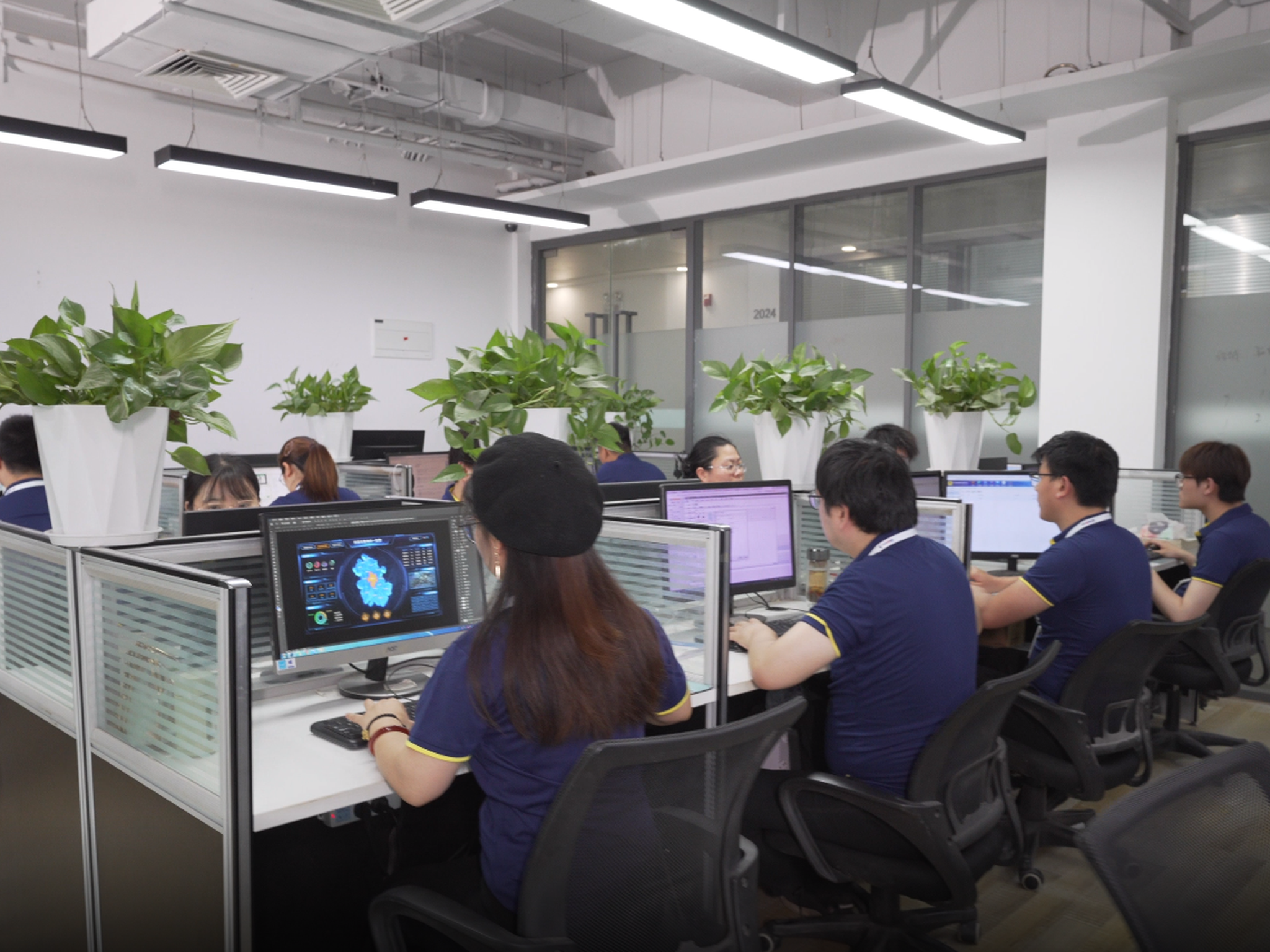 现成软件那么便宜，为什么合肥企业还要花大价钱定制？
